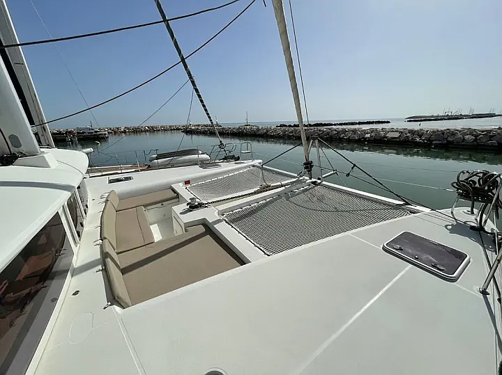 Lagoon 450  Flybridge - 
