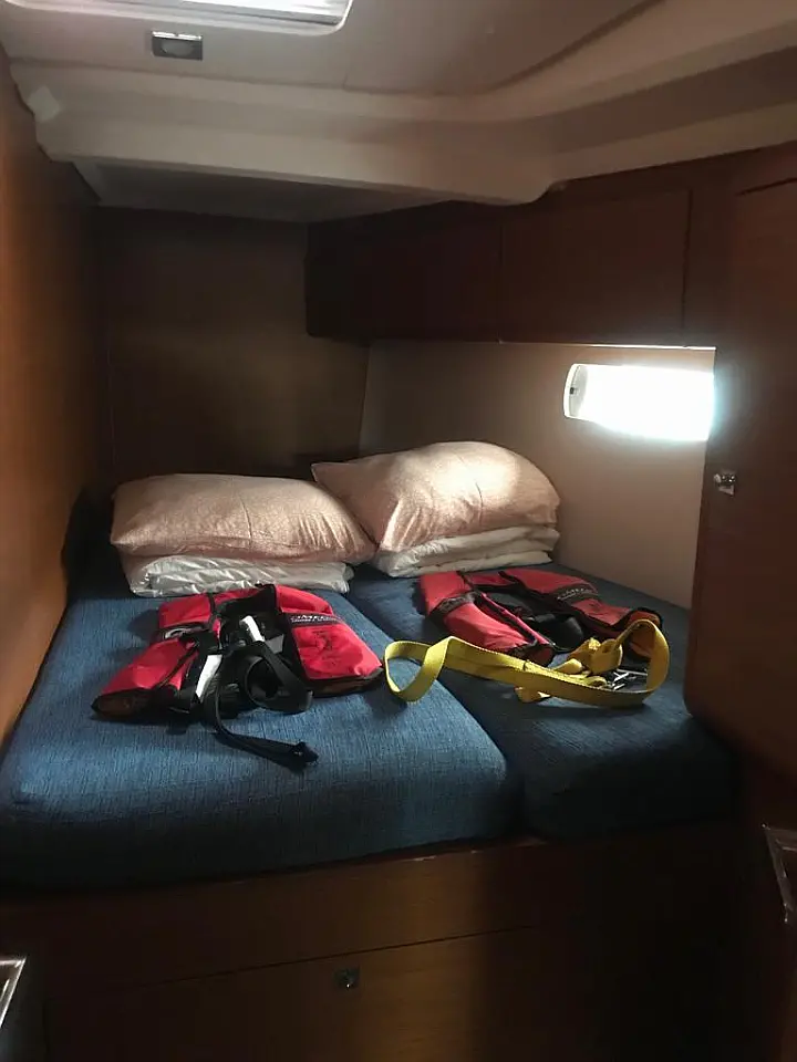 Sun Odyssey 519 - 