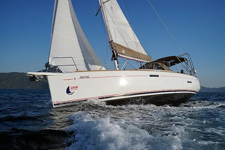 Sun Odyssey 389 - 