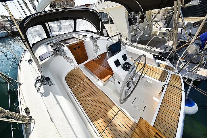 Bavaria 36 Cruiser - 