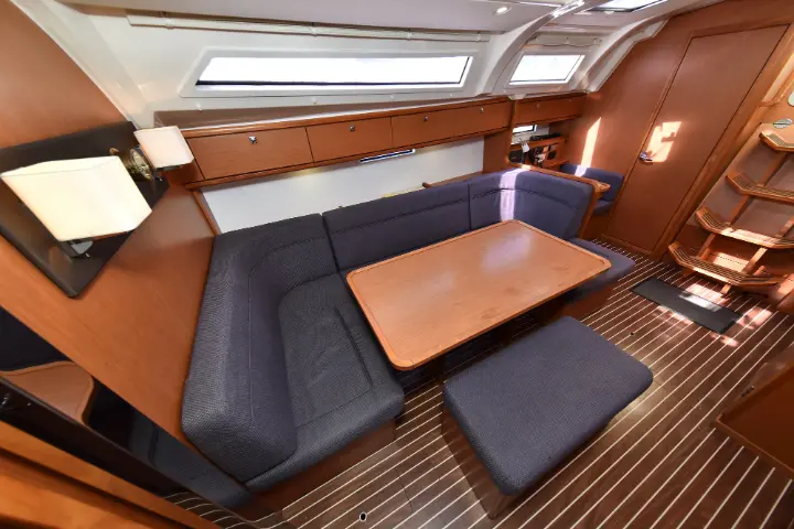 Bavaria Cruiser 41 - 