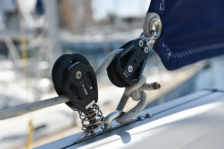 Bavaria 37 - 