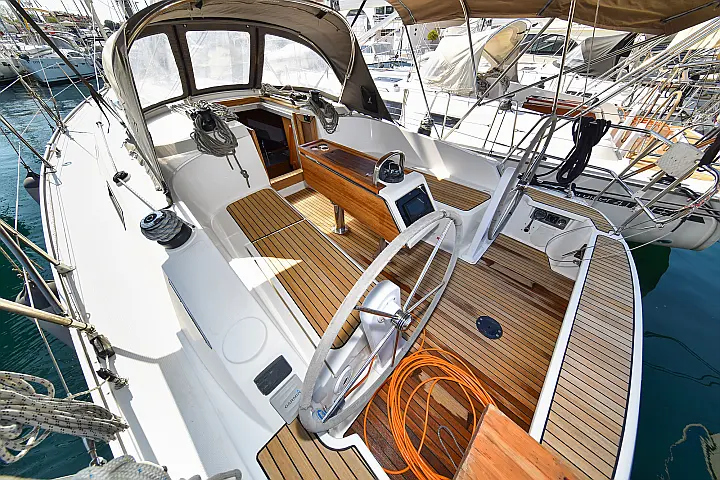 Bavaria 37 - 