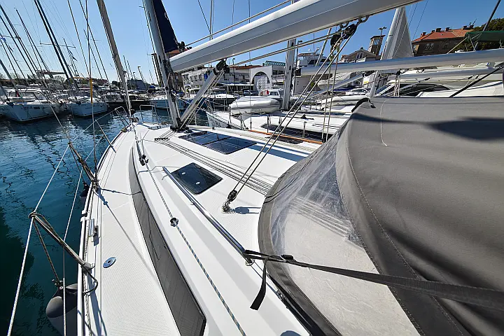 Bavaria 37 - 