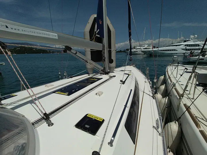 Bavaria Cruiser 51 - 