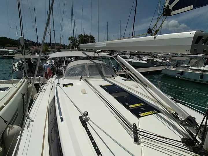 Bavaria Cruiser 51 - 