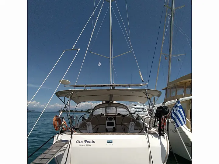Bavaria Cruiser 51 - External image