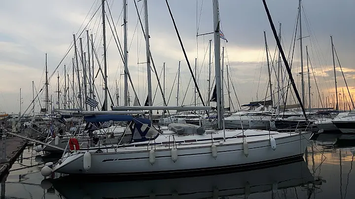 Bavaria 49 - 