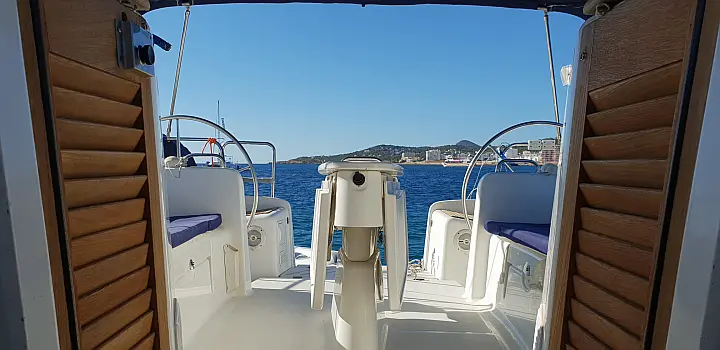 Cyclades 50.4 - 
