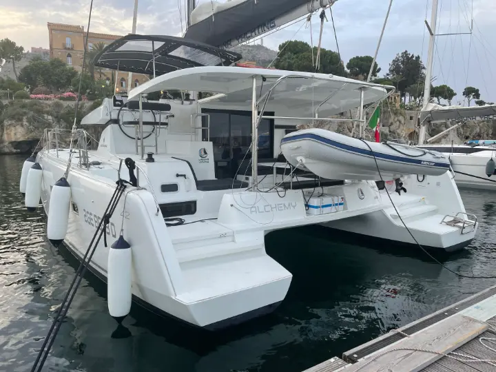 Lagoon 42 - 