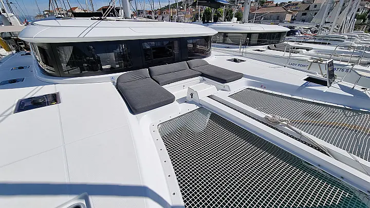 Lagoon 46 Fly - 