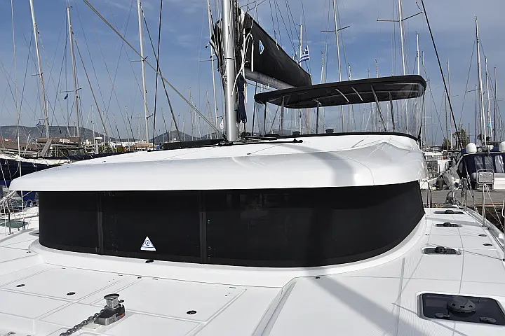 Lagoon 42 (A/C, generator, Watermaker) - 