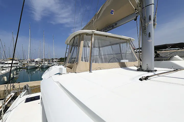 Lagoon 46 - 