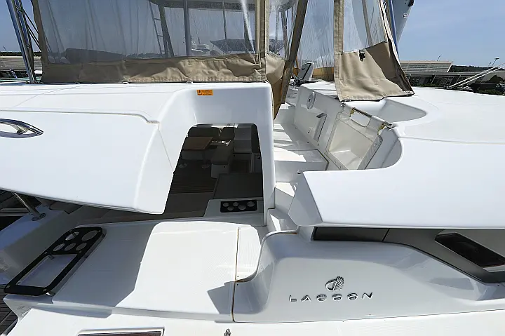 Lagoon 46 - 