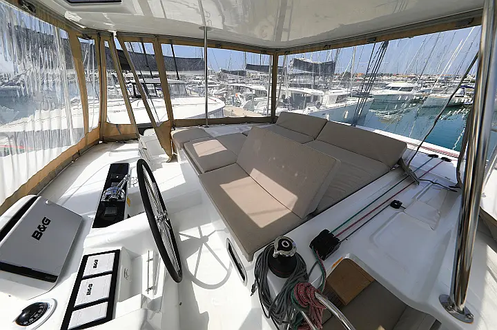 Lagoon 46 - 