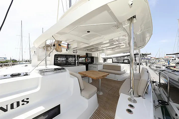 Lagoon 46 - 