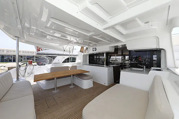 Lagoon 46 - 