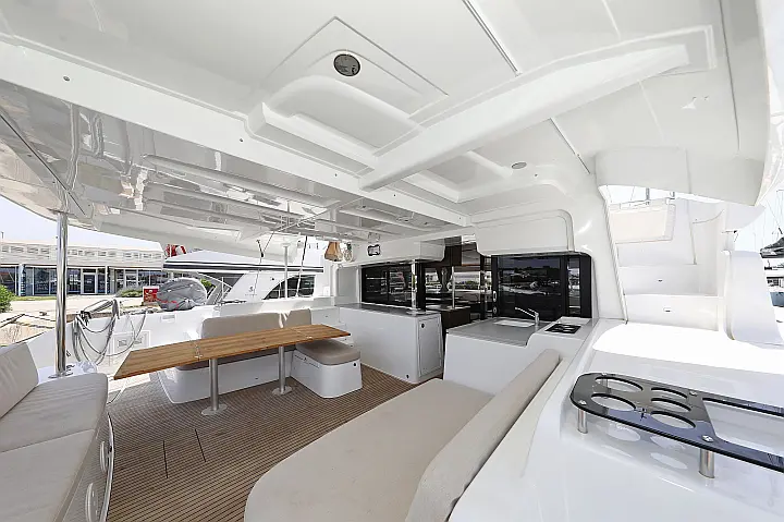 Lagoon 46 - 