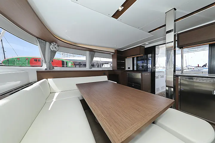 Lagoon 46 - 