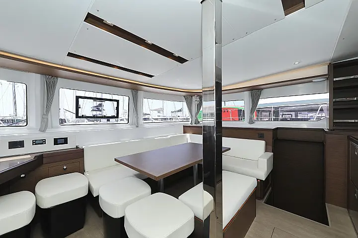 Lagoon 46 - 