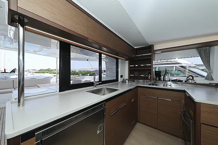 Lagoon 46 - 