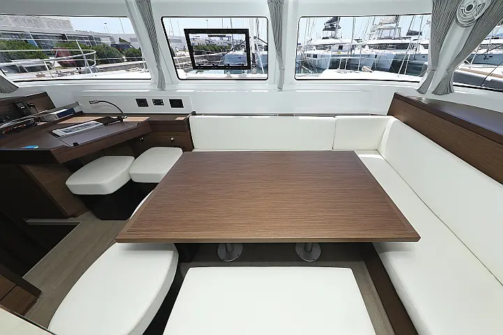 Lagoon 46 - 