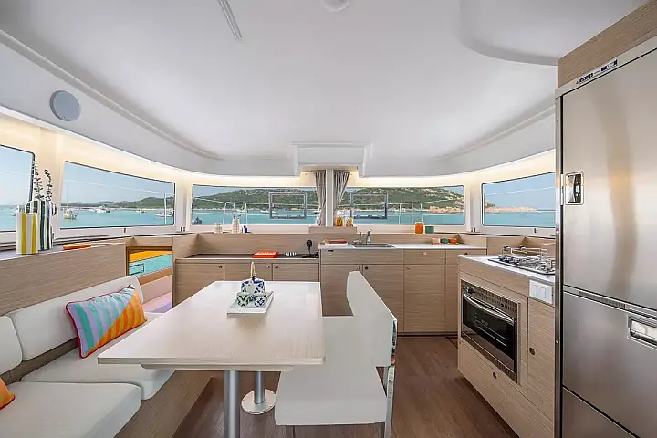 Lagoon 38 - 