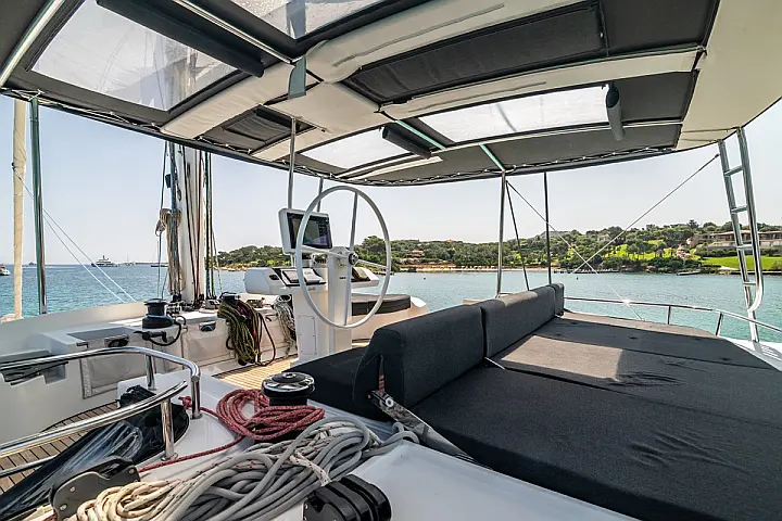 Lagoon 52F (5 cab) - 