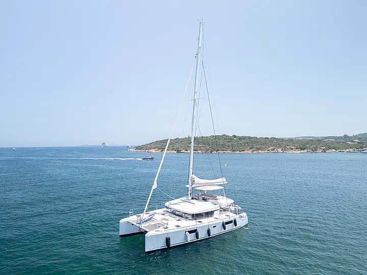 Lagoon 52F (5 cab) - 