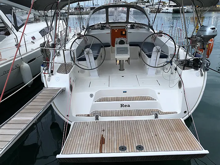 Bavaria Cruiser 46 - External image