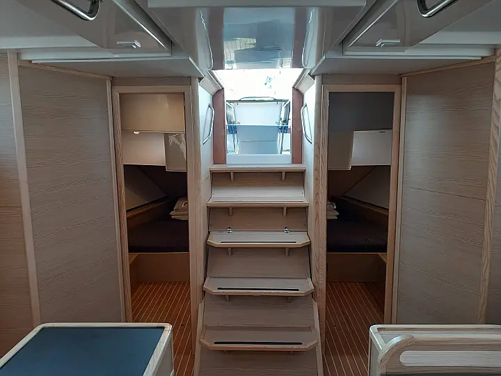 D&D Kufner 56 - 5 cab - 