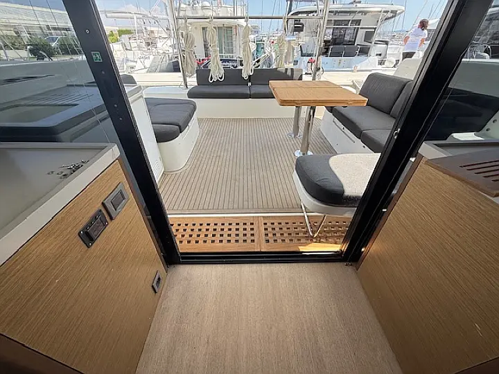Lagoon 50/5 cab - 
