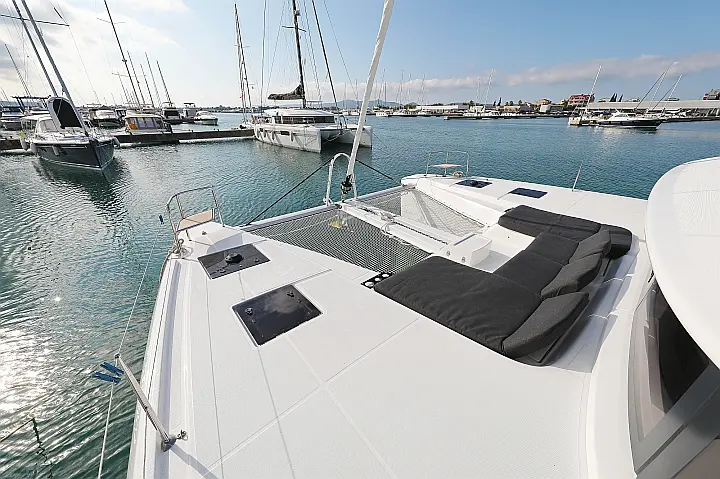 Lagoon 50/5 cab - 