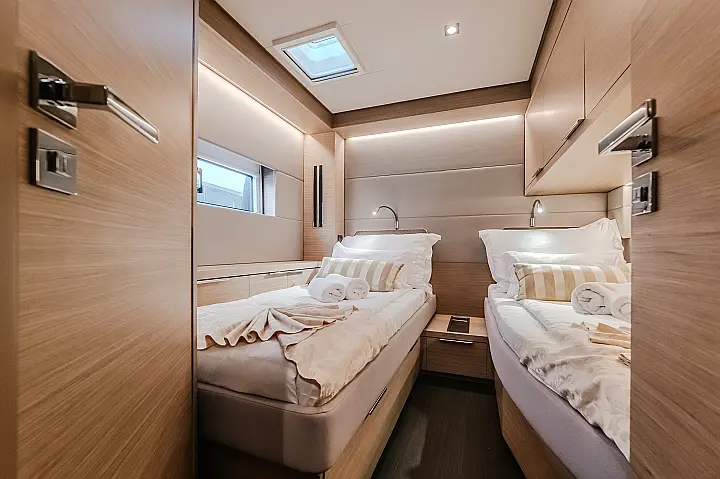 Lagoon 55 - 