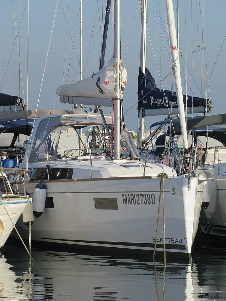 Oceanis 38 - 