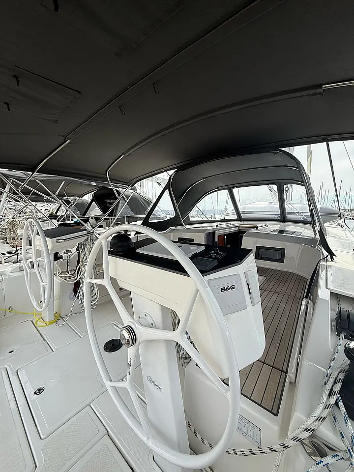 Bavaria C46 - 