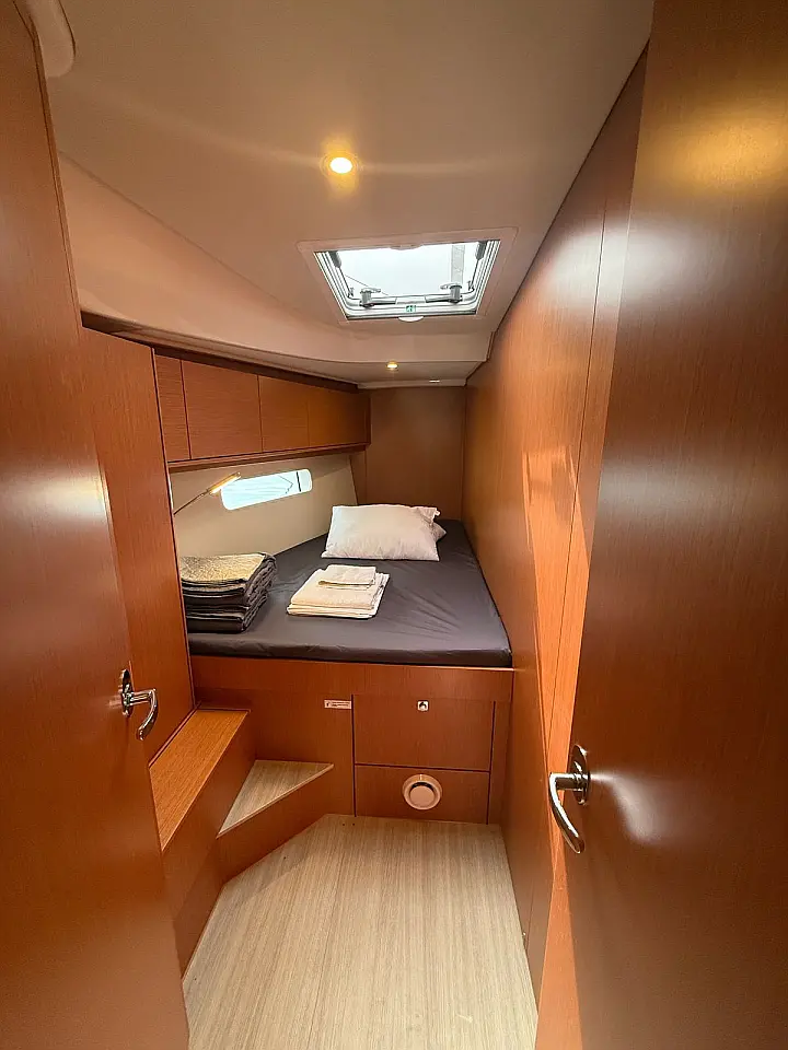 Bavaria C46 - 