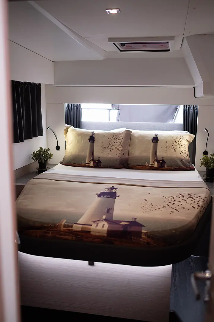 Fountaine Pajot Astréa 42 - 