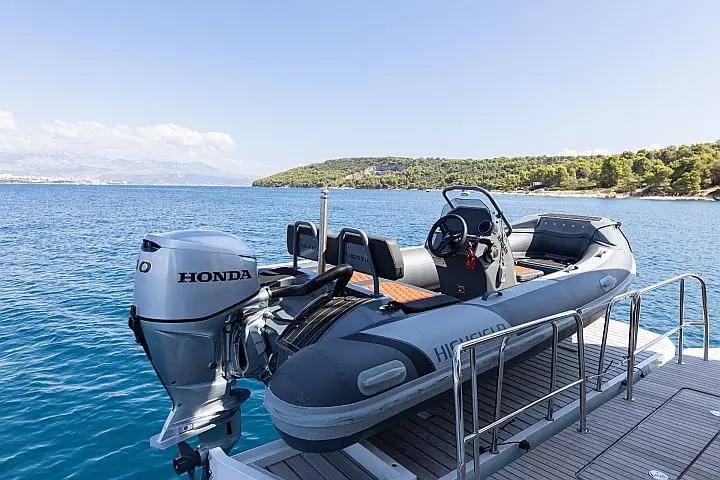 Lagoon 55 (2025) - 