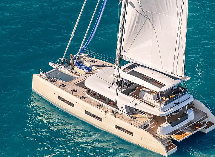 Lagoon Sixty5 - 