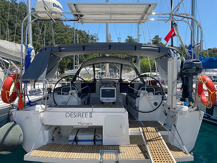 Dufour 412 Grand large - External image