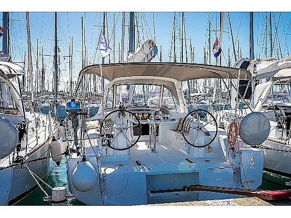 Oceanis 38.1