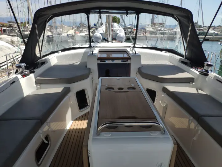 Jeanneau 51 - 