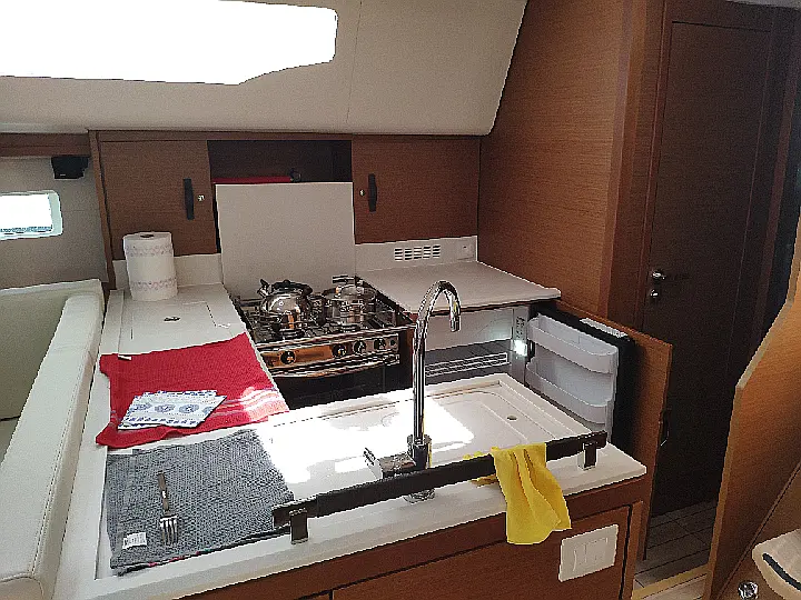 Jeanneau 51 - 