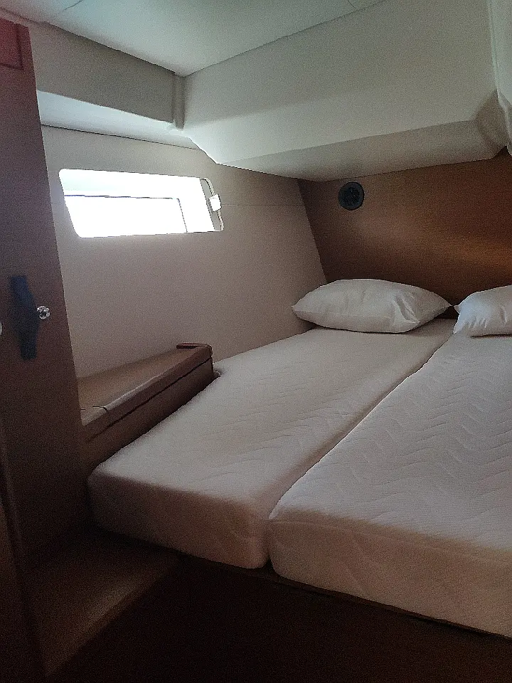 Jeanneau 51 - 