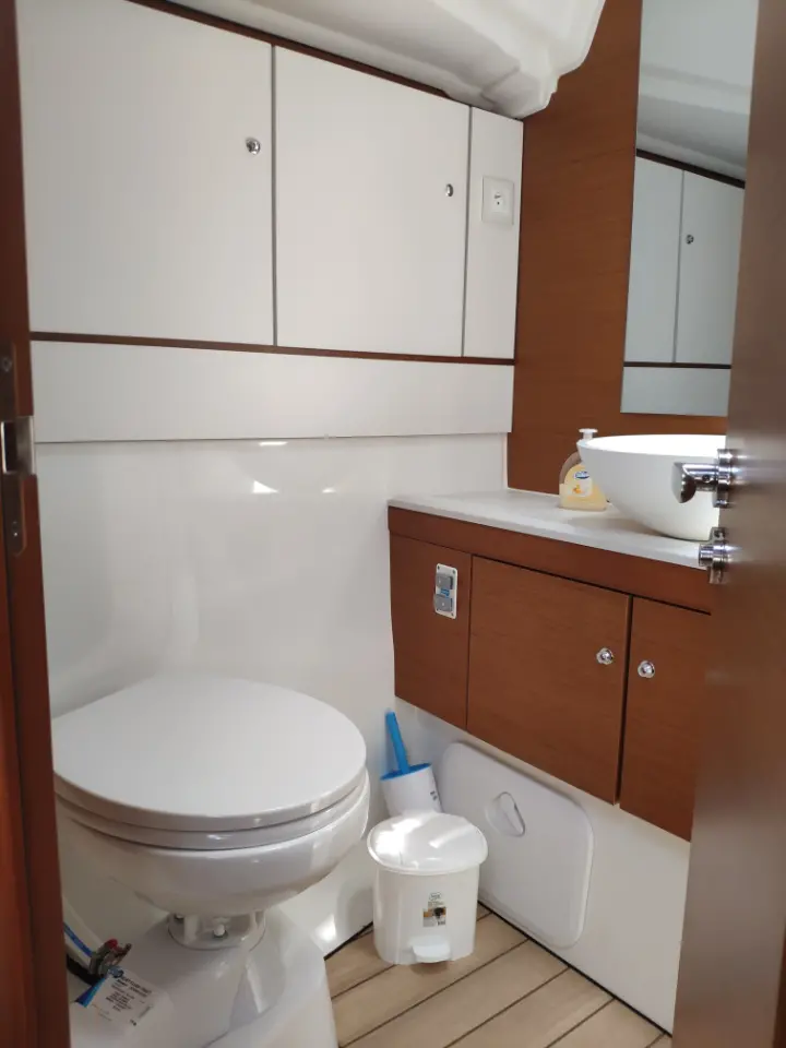 Jeanneau 51 - 