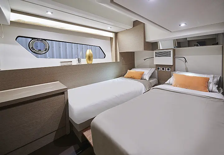 PRESTIGE 460 FLY - 