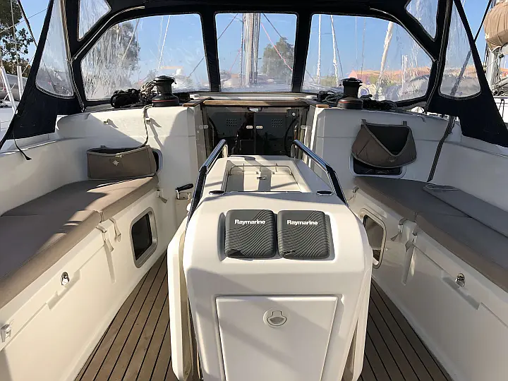 Sun Odyssey 469 - 