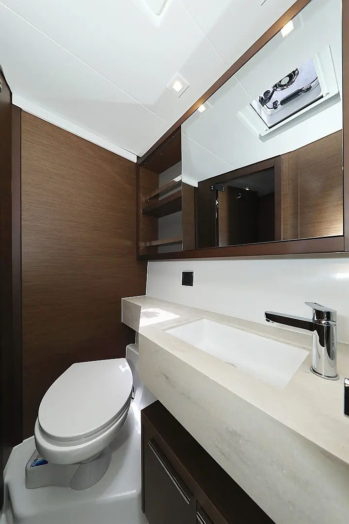 Lagoon 46 - 
