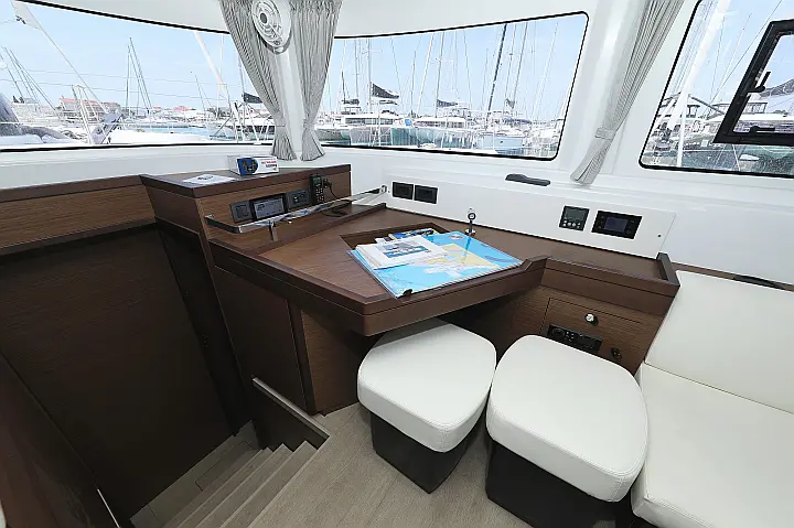 Lagoon 46 - 